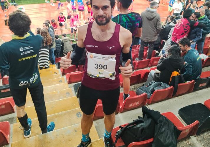 Atletismo. Ramon García bate su registro en los 10 K en ruta.